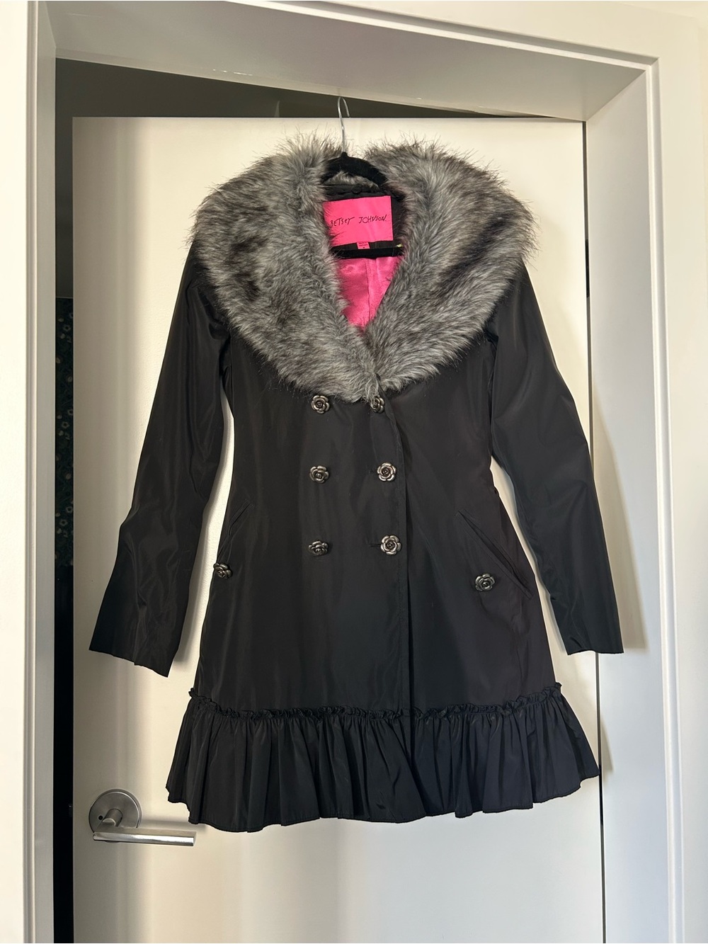 Betsey Johnson Black Rain Coat with Gray Faux-Fur Collar and Pink Lining - Sz M